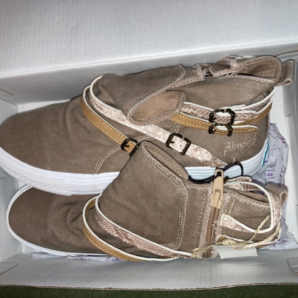 Women’s Shoes